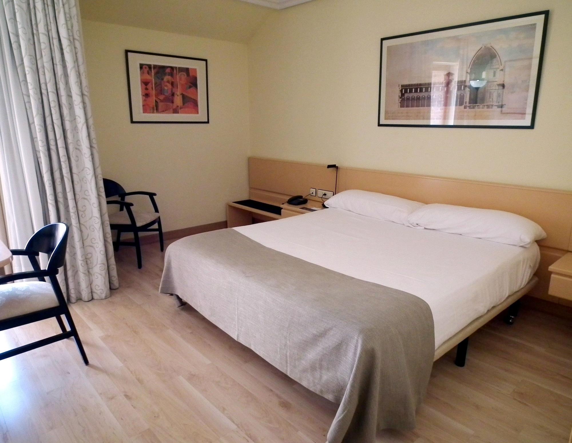 Parquesur Hotel Leganes Bagian luar foto